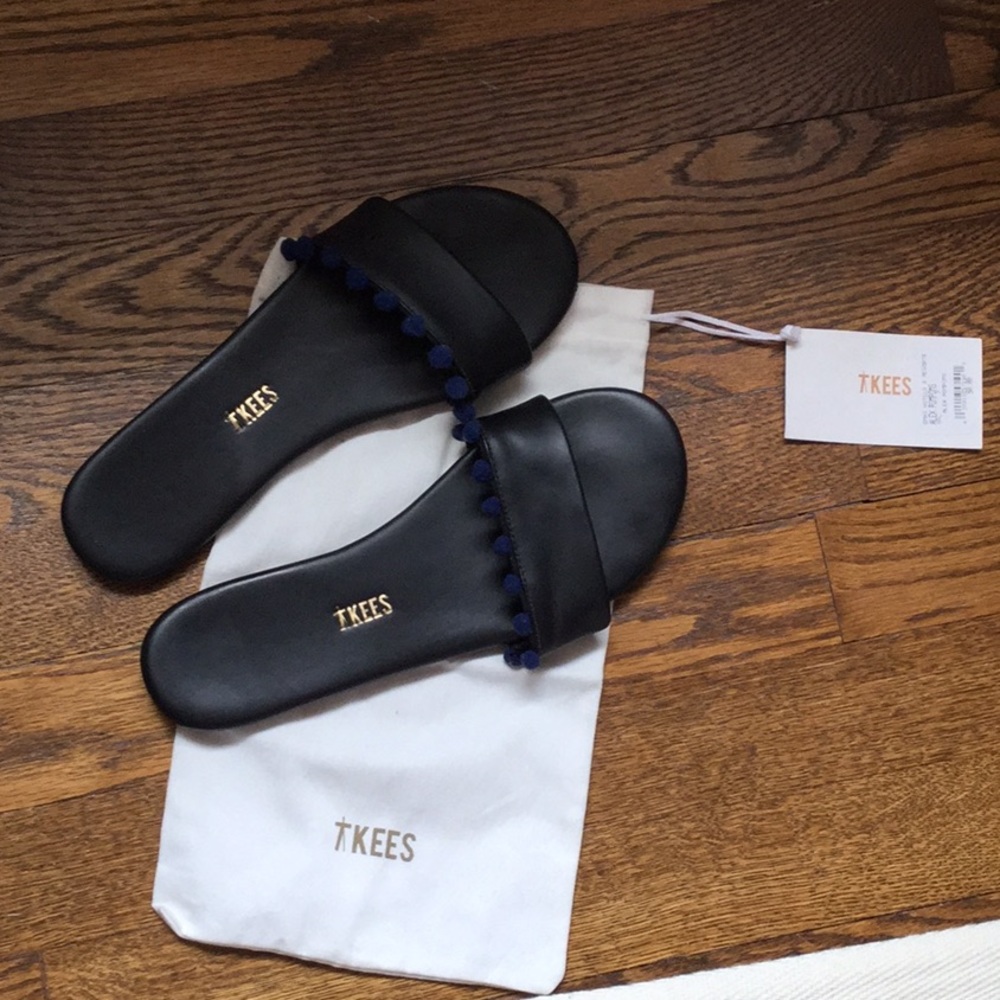Tkees pop pom slides.